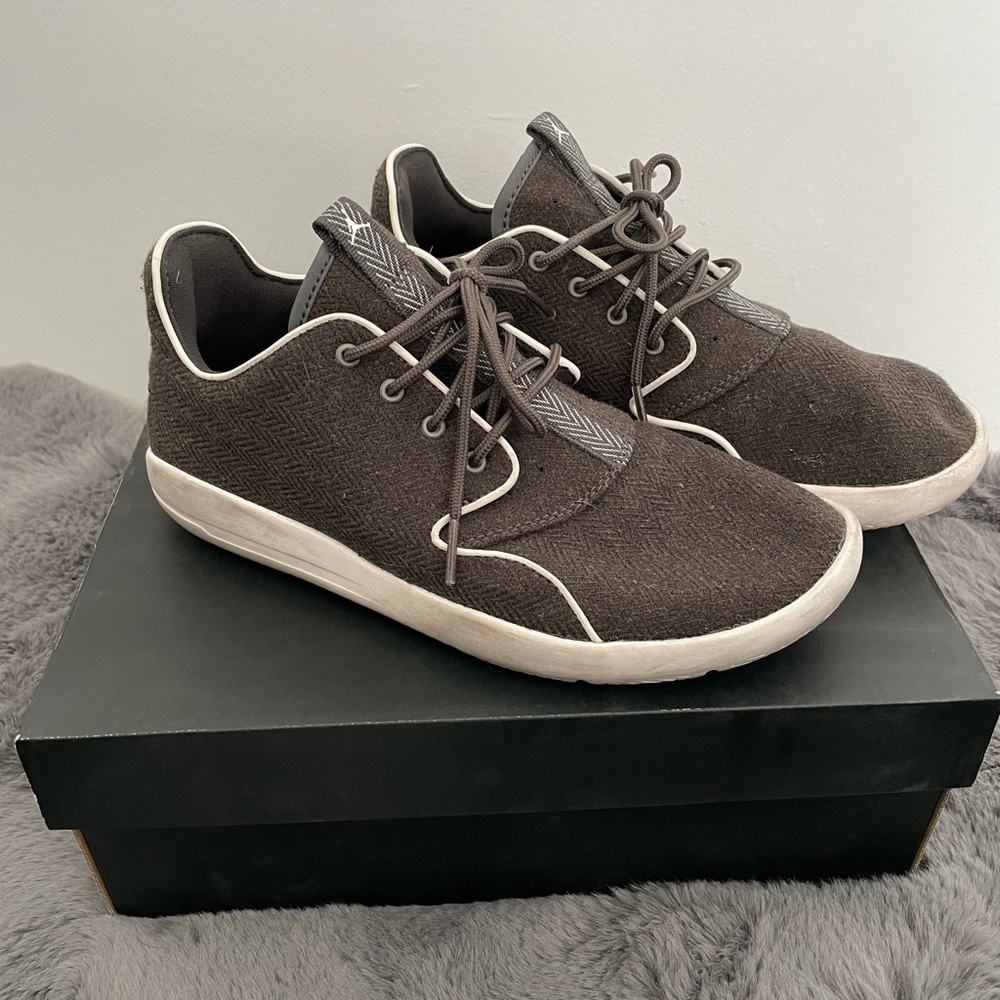 Jordan Eclipse